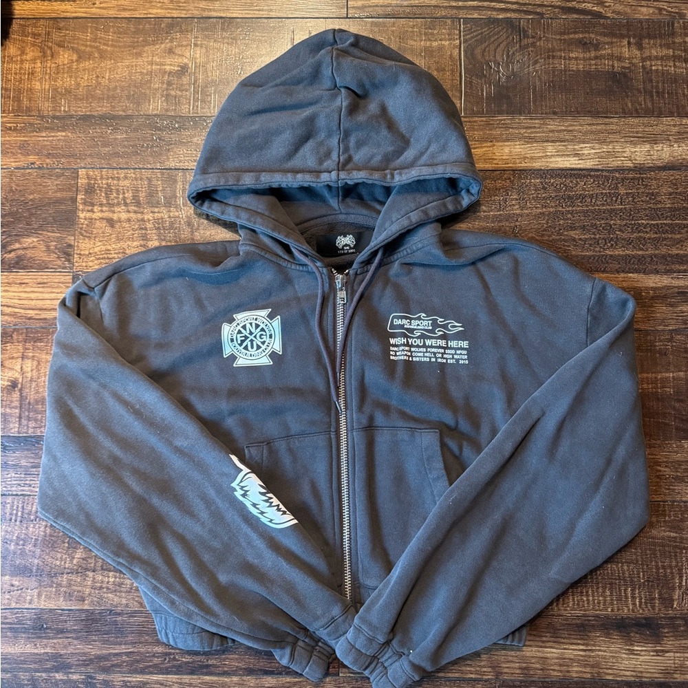 NWOT Stairs Chambers Cropped Hoodie in Wolf Gray